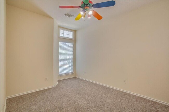 Building Photo - 4439 Hunters Lodge Dr