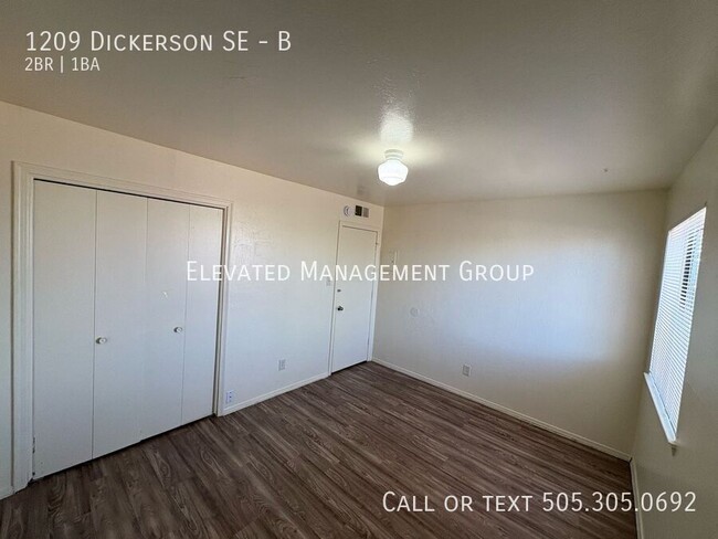 Building Photo - 1209 Dickerson Dr SE