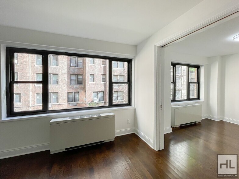 Building Photo - EAST 56 STREET