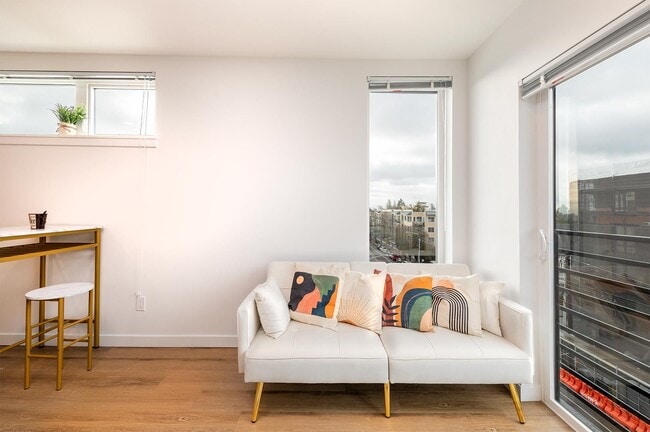 Interior Photo - Cypress Greenwood ~ The Heart of Phinney R...
