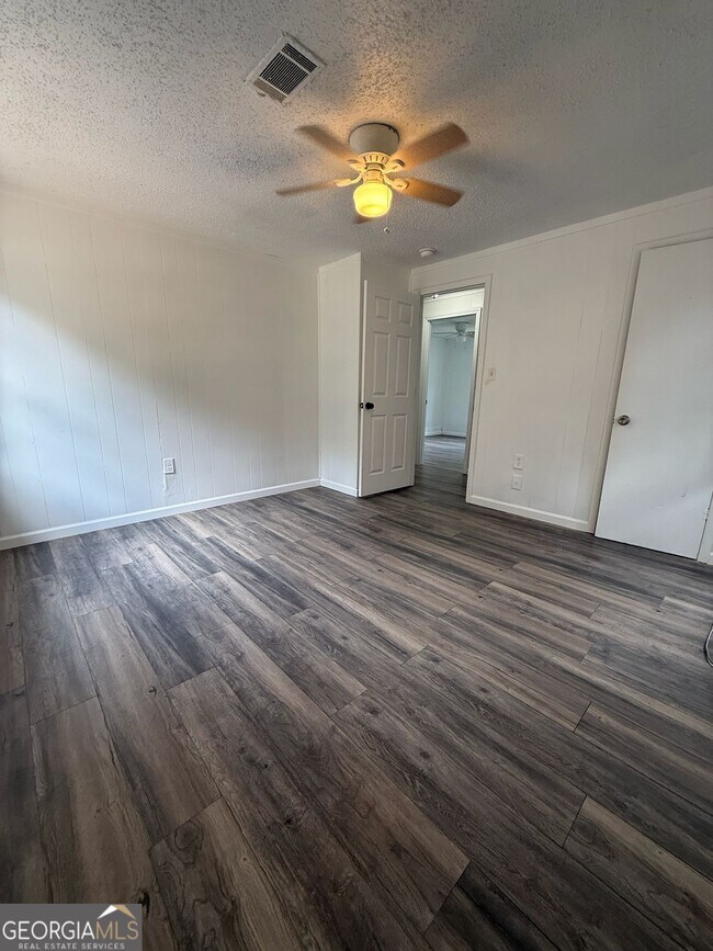 Building Photo - 2503 Felton Ave