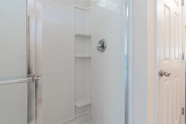 Building Photo - 5700 SW 45th St