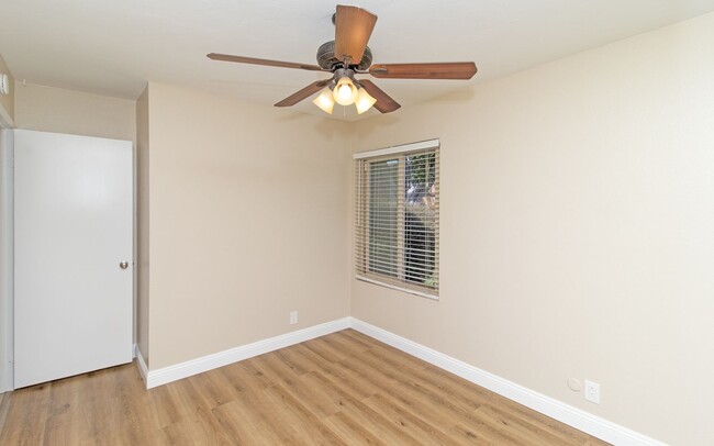 Building Photo - Newly Renovated 4 Bedroom In Oceanside!