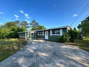 Building Photo - 6611 Pinocchio Dr