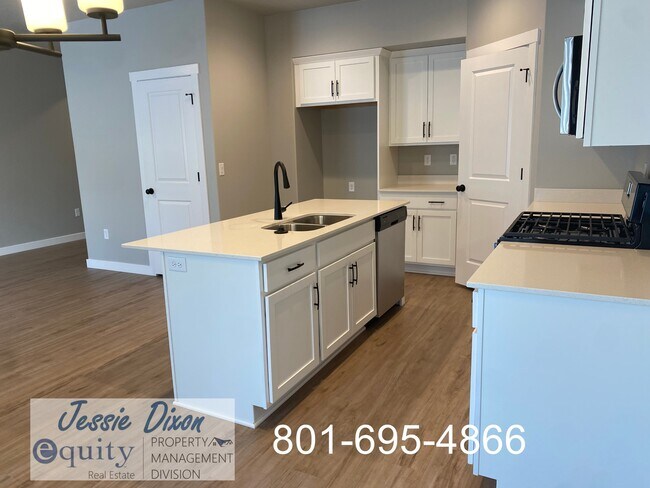 Building Photo - 3544 S 4250 W