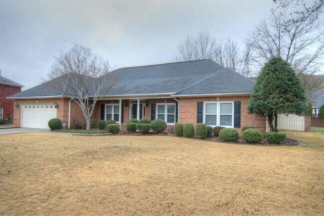 Building Photo - 2654 Quarter Ln SE