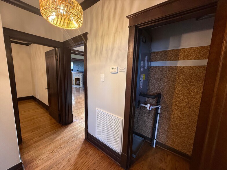 Building Photo - 2641 S Kingshighway Blvd