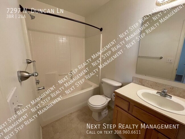 Building Photo - 3 Bed 2 Bath - NO SECURITY DEPOSIT REQUIRED!