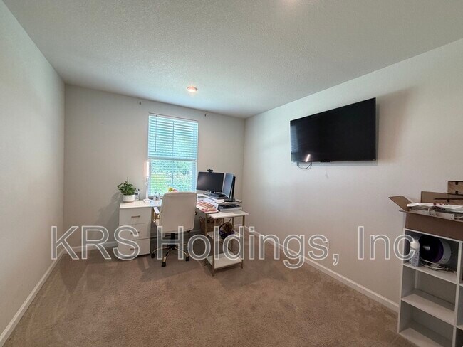 Building Photo - 436 Forecastle St