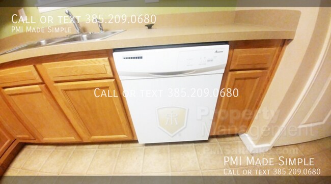 Building Photo - 756 W 600 N