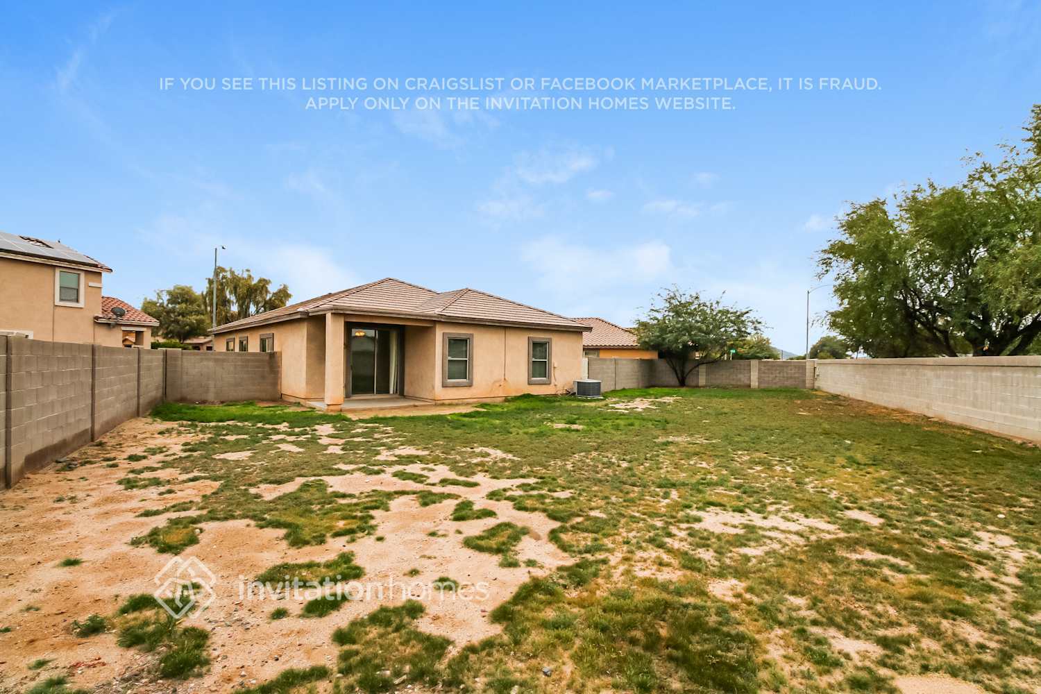 Building Photo - 300 S 9th St