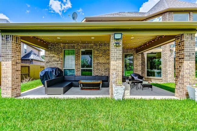 Building Photo - 16214 Canova Hill Ln
