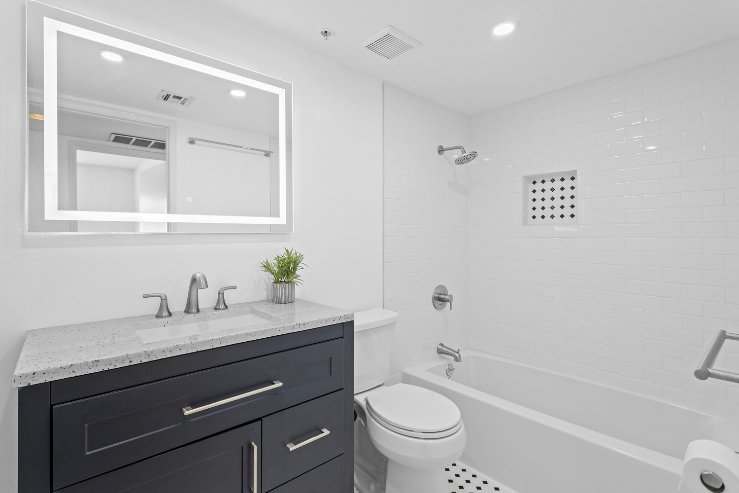 New Upstairs Bathroom with Shower & Tub - 4511 Murietta Ave