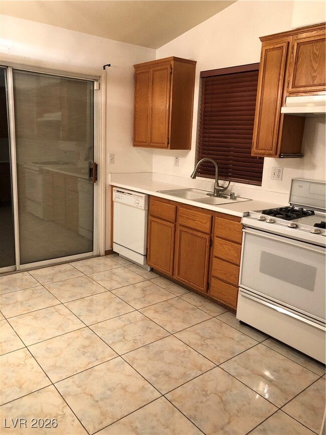 Building Photo - 1855 Trigger Way