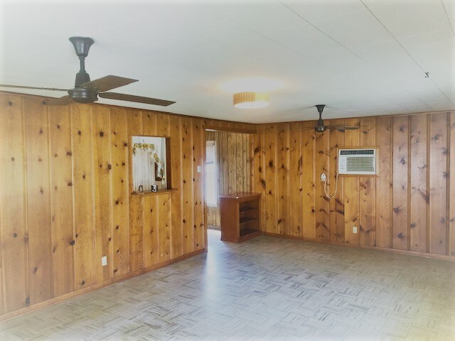 Building Photo - 231 Wilcox Ave