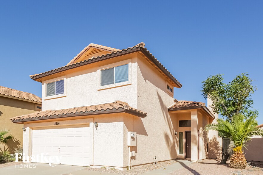 Building Photo - 2914 E Muirwood Dr