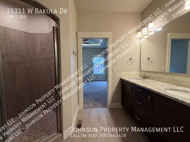 Building Photo - 11311 W Bakula Dr