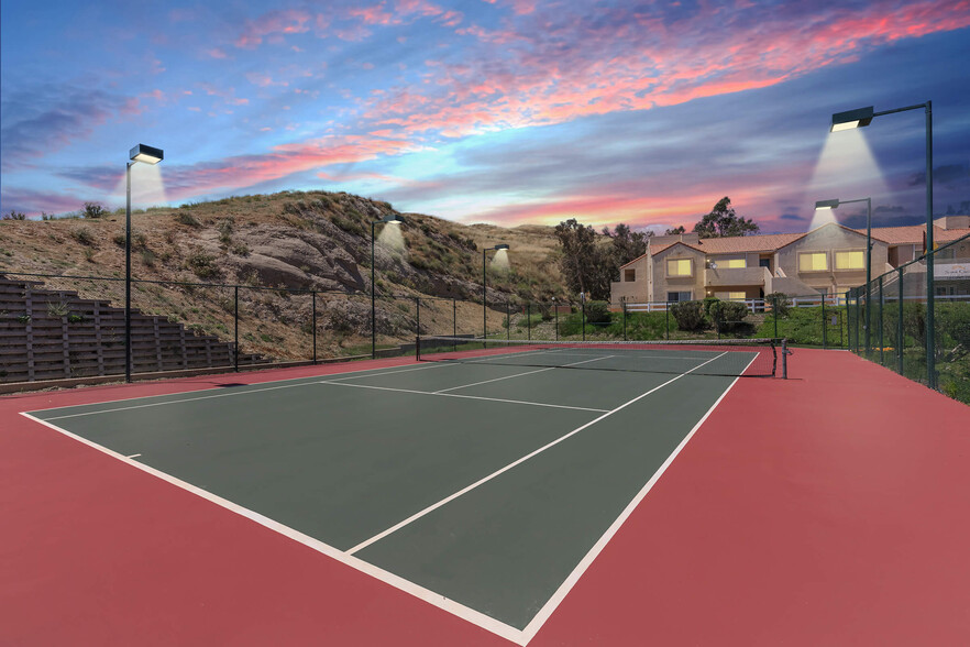 Primary Photo - Sand Canyon Villas & Townhomes