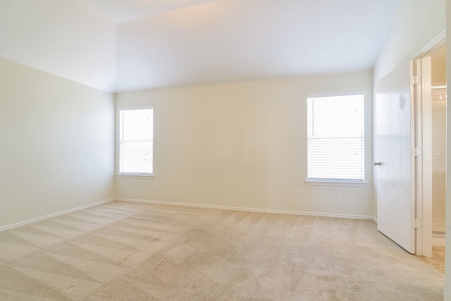 Building Photo - 16347 Bantam Ridge Ct