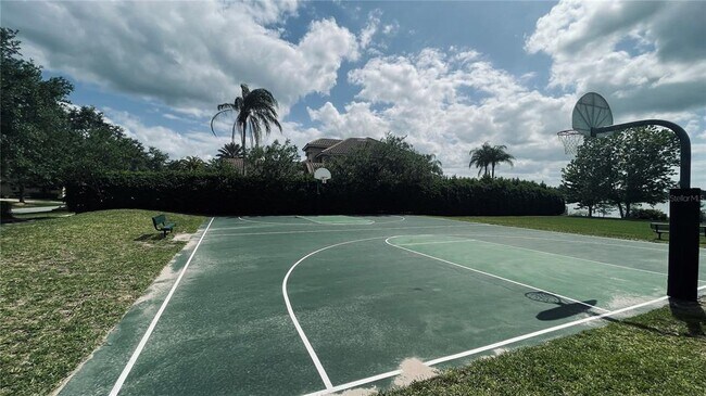 Building Photo - 1250 Glenheather Dr