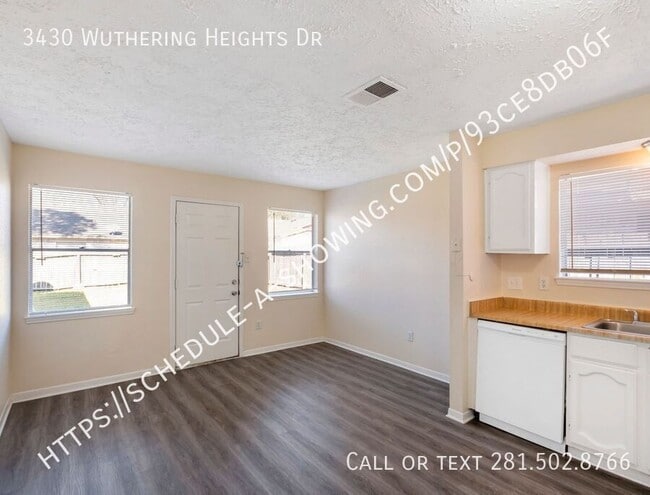 Building Photo - 3430 Wuthering Heights Dr