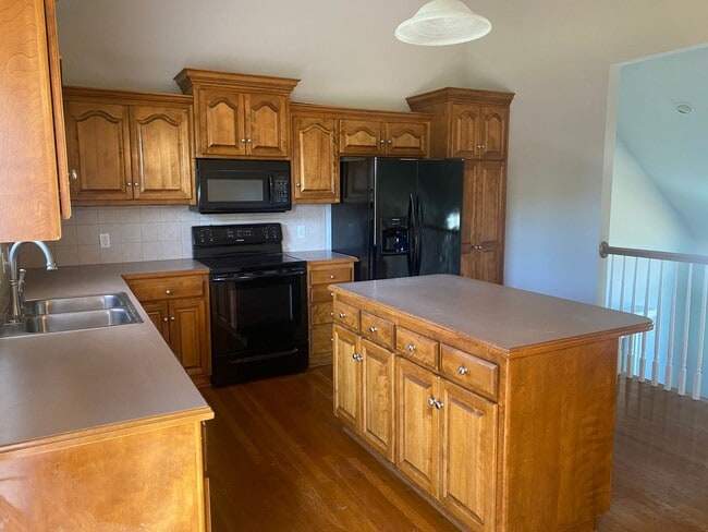 Building Photo - 15350 NW 127th St