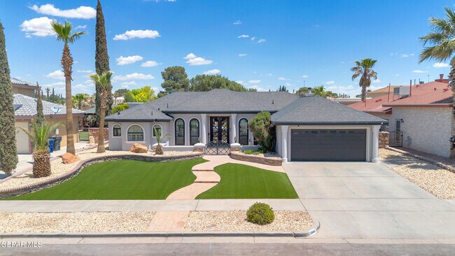 Building Photo - 2085 Paseo Del Prado Dr