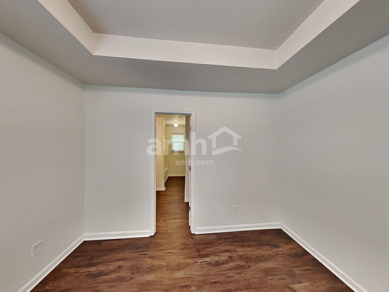 Building Photo - 367 Hidden Creek Ln