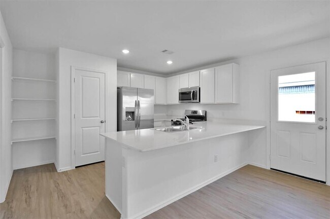 Building Photo - 27010 Rimini Pt Dr