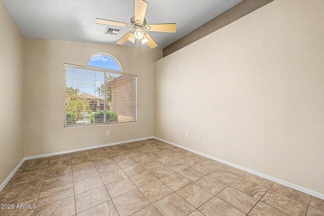 Building Photo - 8151 W Tonto Ln