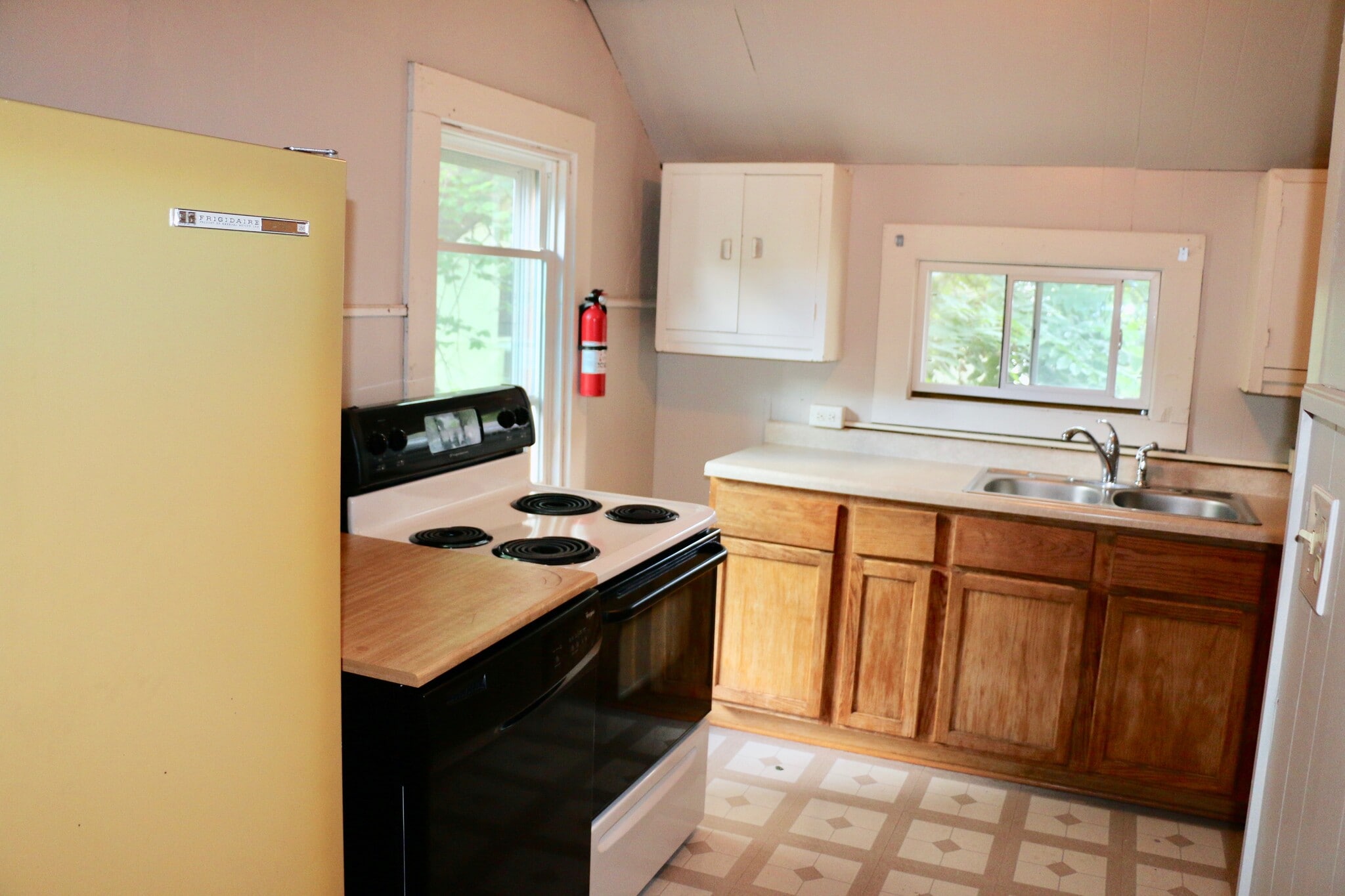 Second Level Kitchen - 331 Center St