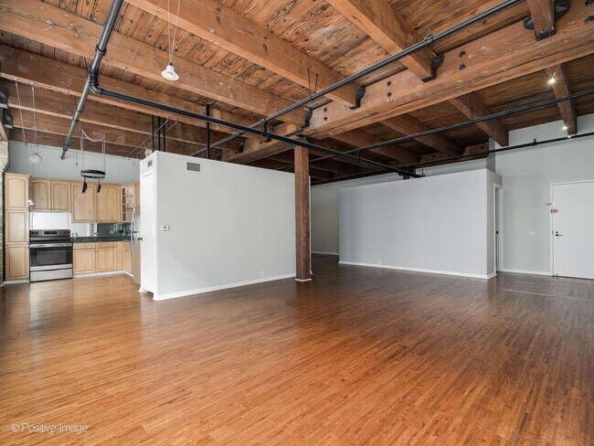Building Photo - 540 N Lake Shore Dr