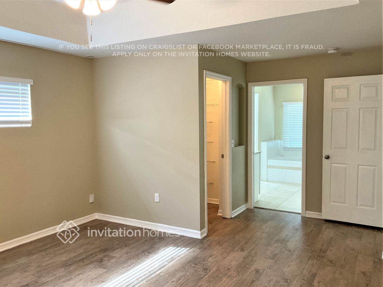 Building Photo - 315 Sabal Springs Ct