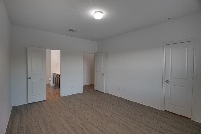 Building Photo - 21517 Quick Fox Dr