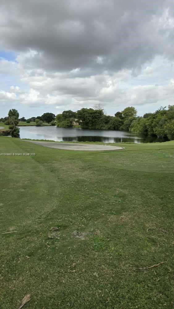 Building Photo - 13707 Kendale Lakes Cir