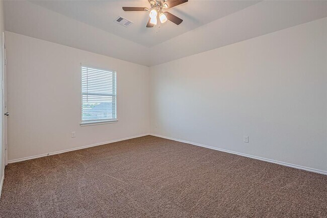 Building Photo - 25919 Aura Lake Ln