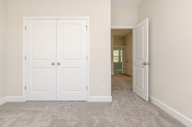 Building Photo - 924 Grand Wildmere Cove