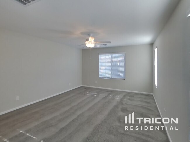 Building Photo - 8607 E Peralta Ave