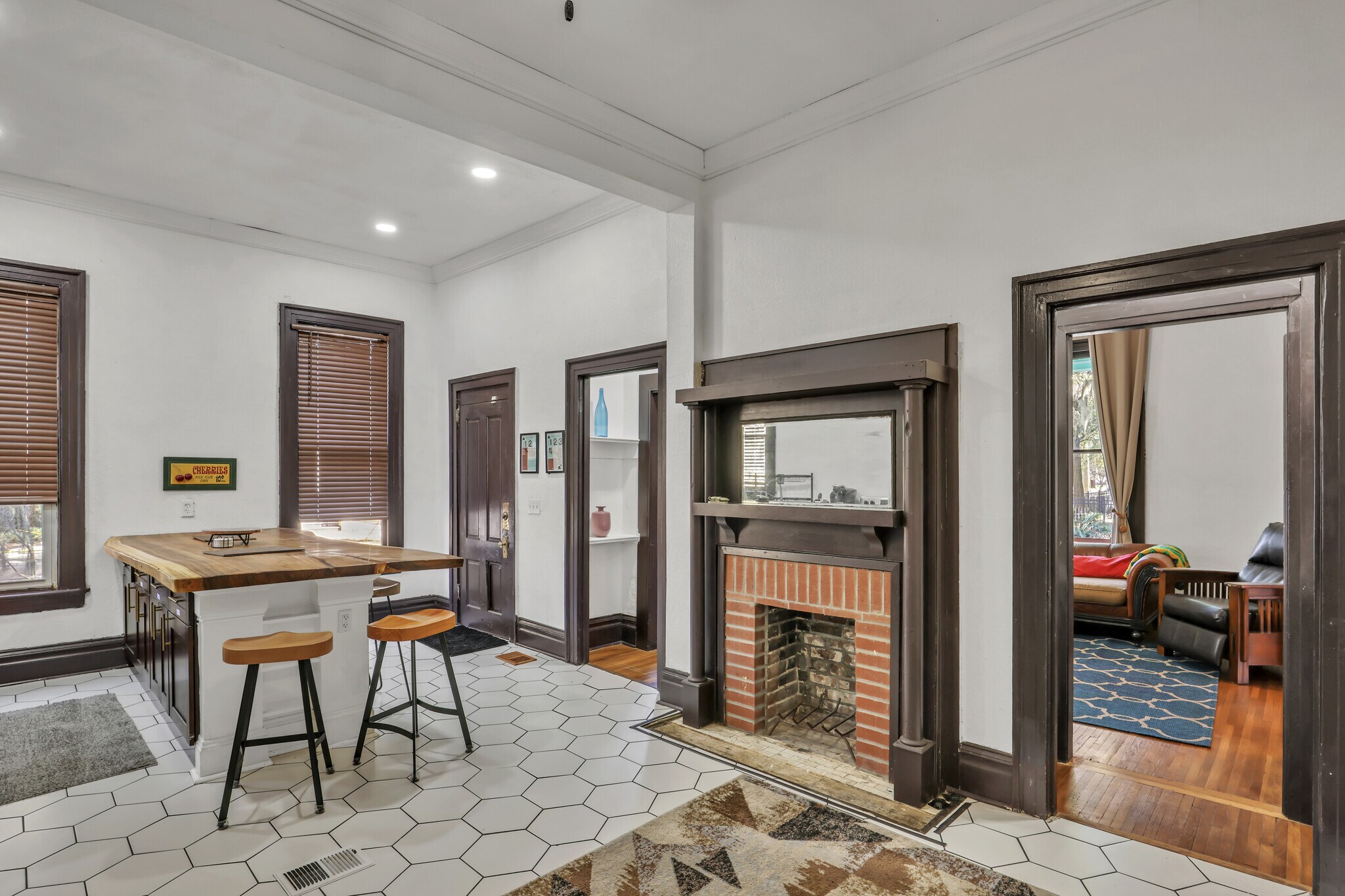 Kitchen / Dining Space - Common Space - 51 E 4th St