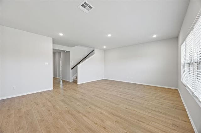 Building Photo - 512 Meadow Run Dr