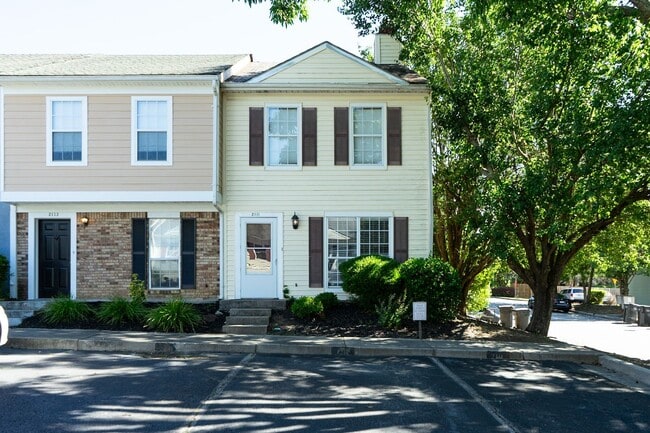 Primary Photo - 2111 Turtle Ct
