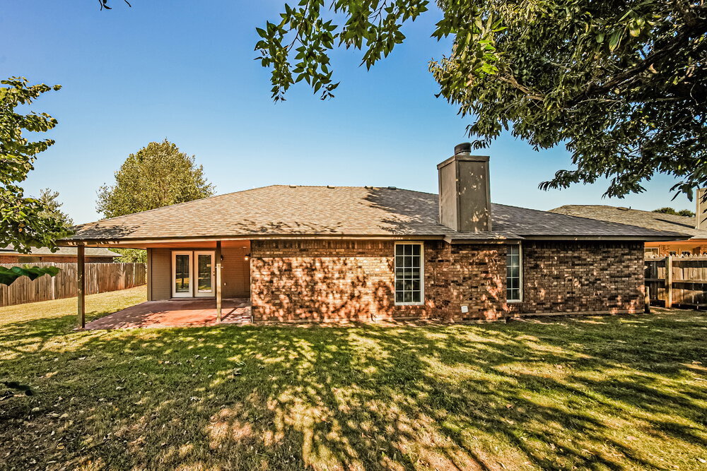Building Photo - 8117 Turtle Dove Dr