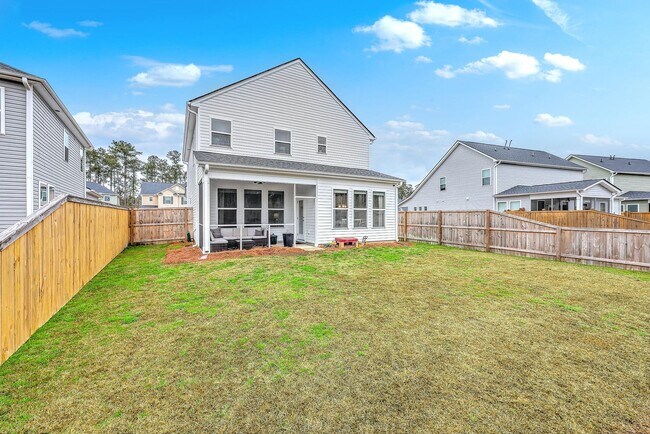 Building Photo - 4 Bedroom Pond View Rental Home in Cane Bay | Jasmine Point Summerville SC