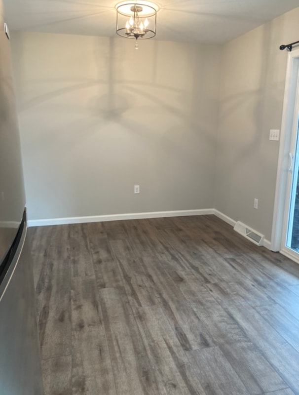 Building Photo - 1052 Stonybridge Dr