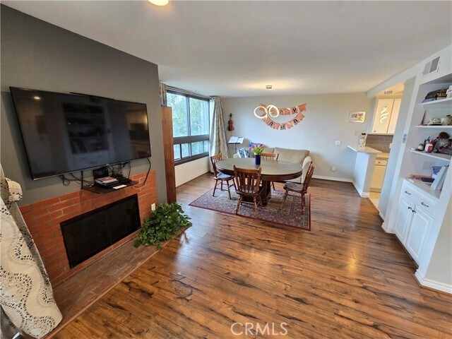 Building Photo - 8828 Pershing Dr
