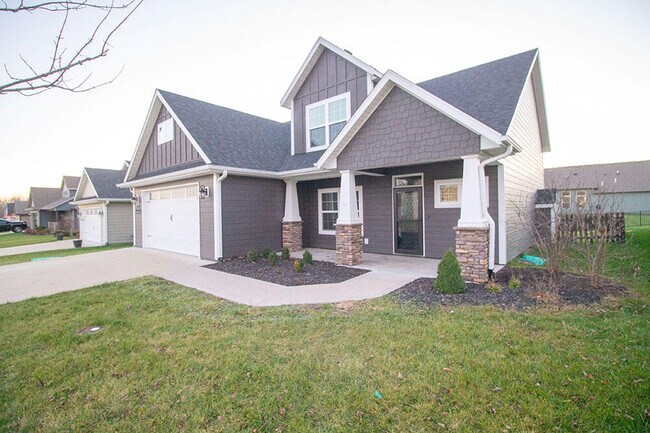 Building Photo - 7407 Pemberton Dr