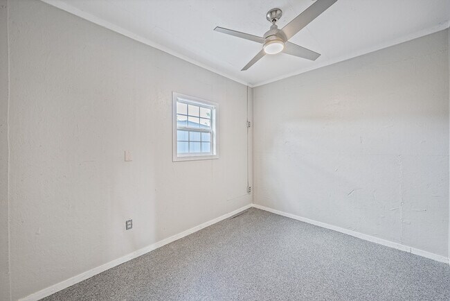 Building Photo - 2930 FM971