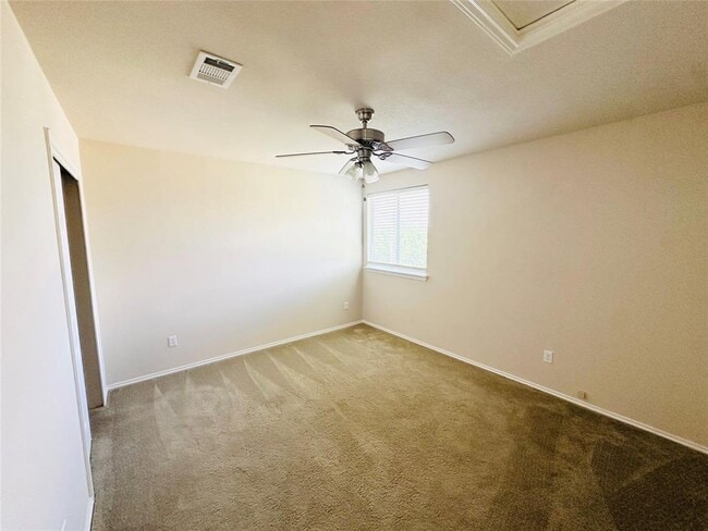 Building Photo - 245 Verano Dr