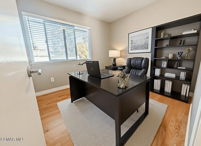 Building Photo - 28713 Conejo View Dr