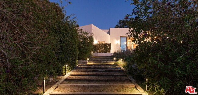 Building Photo - 6315 Gayton Pl